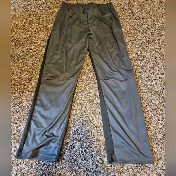 Athletic Pants - Picture 3 of 7